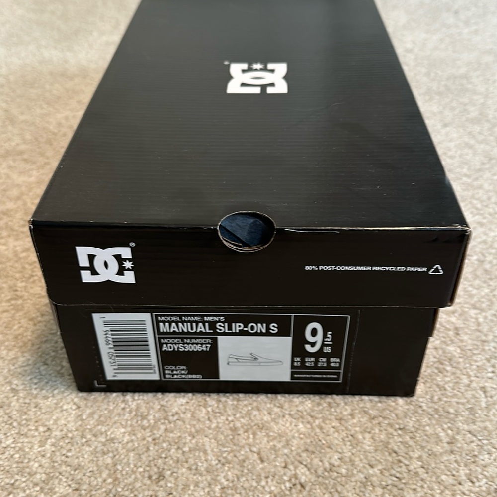 Manual slip-on S skate shoes